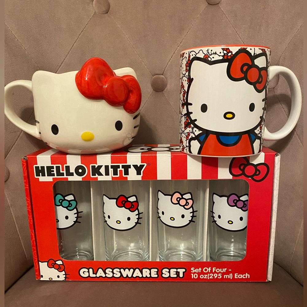 Hello Kitty - Picture 7 of 10